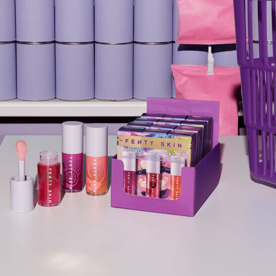 Trio óleo labial Fenty Skin FENTY TREATZ HYDRATING + STRENGTHENING LIP OIL TRIO